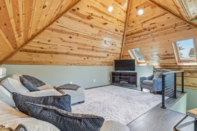 110 McClellan Road, Greenfield - 91