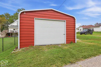 503 E Main Street, Greensburg - 34