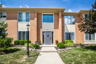 586 Hunters Drive, Carmel - 3