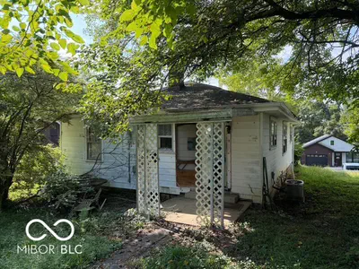 1919 14th Street, Bedford