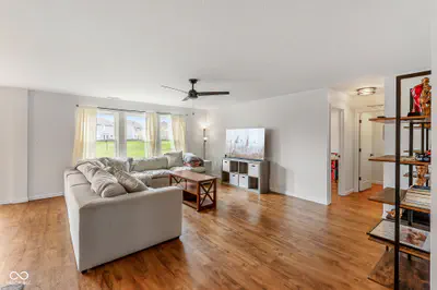 5571 W Woodhaven Drive, McCordsville - 21