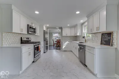 821 Merry Lane, Greenwood - 30