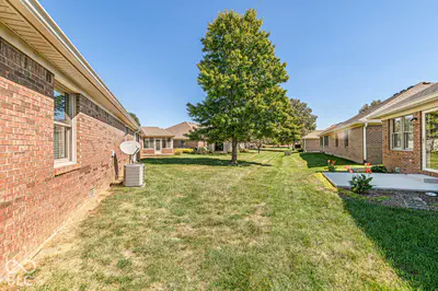 5701 Kensington Way N, Plainfield - 30