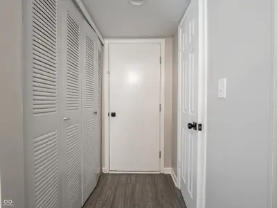 2924 Coles Creek Lane, Indianapolis - 29