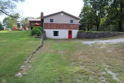 7263 County Road 800, Sunman - 23