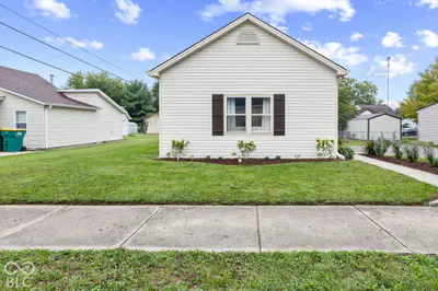 649 Young, Franklin - 2