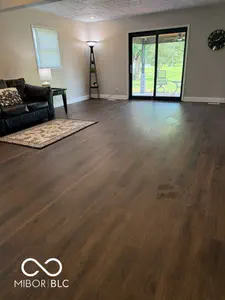 15007 Bluff Road, Edinburgh - 14