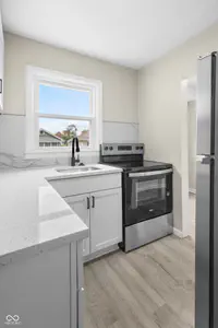 113 S 8th Avenue, Beech Grove - 12
