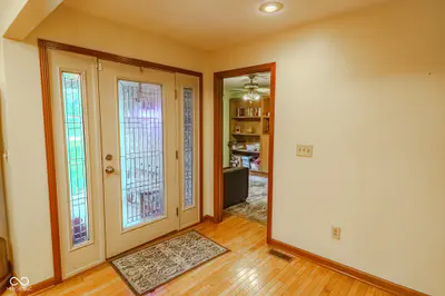 1580 E Garnett Drive, Frankfort - 8
