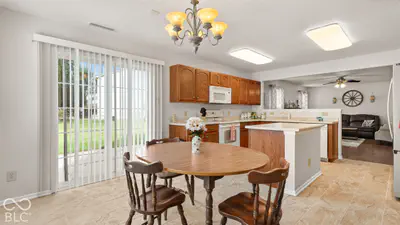 1124 E McClarnon Drive, Greenfield - 13