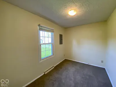 226 Southlane Drive, Whiteland - 10
