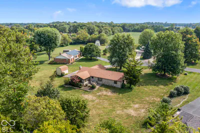 2448 S Sunrise Drive, New Palestine - 61