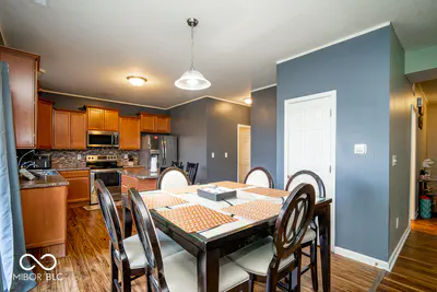 834 Blue Ash Trail, Greenwood - 6