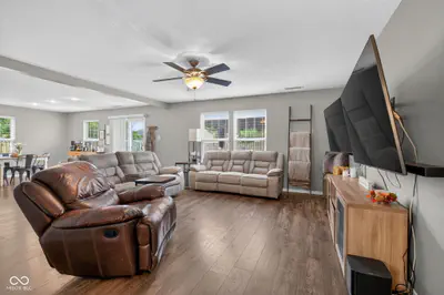 9376 Constellation Drive, Pendleton - 15