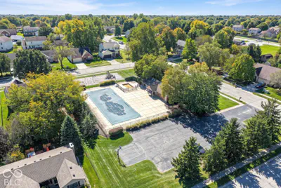 8935 Tanner Drive, Fishers - 36