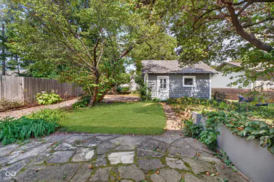 122 E 51st Street, Indianapolis - 26