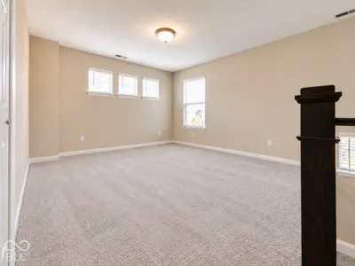 18391 Burton Way, Westfield - 19