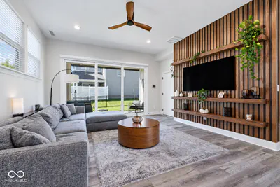 6939 Pickett Place, Carmel - 31