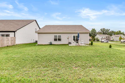 143 Winding Brook Way, Pendleton - 22