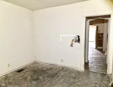 2942-2944 E Michigan Street, Indianapolis - 40