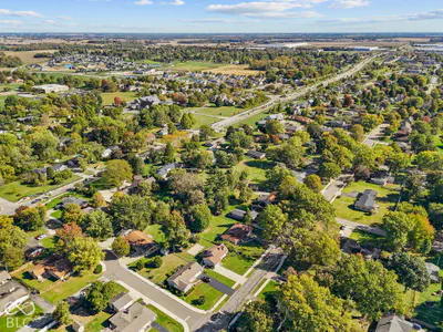 20 N Middleton Drive, Franklin - 33