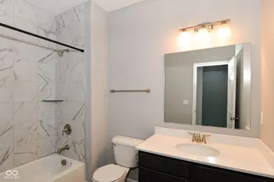 6582 Giles Boulevard, Whitestown - 20