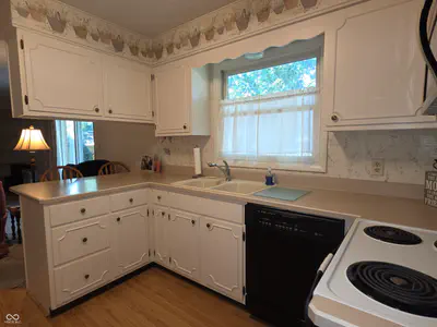 1581 Crest Drive, Shelbyville - 4