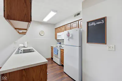 214 Doral Park Drive, Kokomo - 9