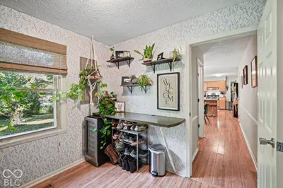 651 Hawthorne Drive, Carmel - 10