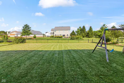7148 N Chelmsford Drive, McCordsville - 50