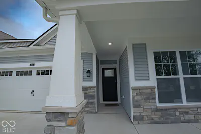 6607 Red Barn Drive, Whitestown - 5