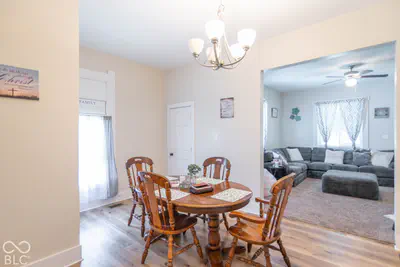 624 Washington Street, Shelbyville - 12