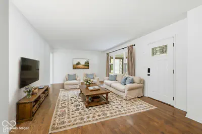 6035 Woodside Drive, Indianapolis - 7