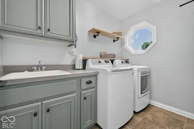 2807 Bloomsbury Drive, Greenwood - 34
