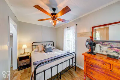 8434 S Parmalee Drive, Nineveh - 28