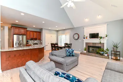 13429 Water Crest Drive, Fishers - 10