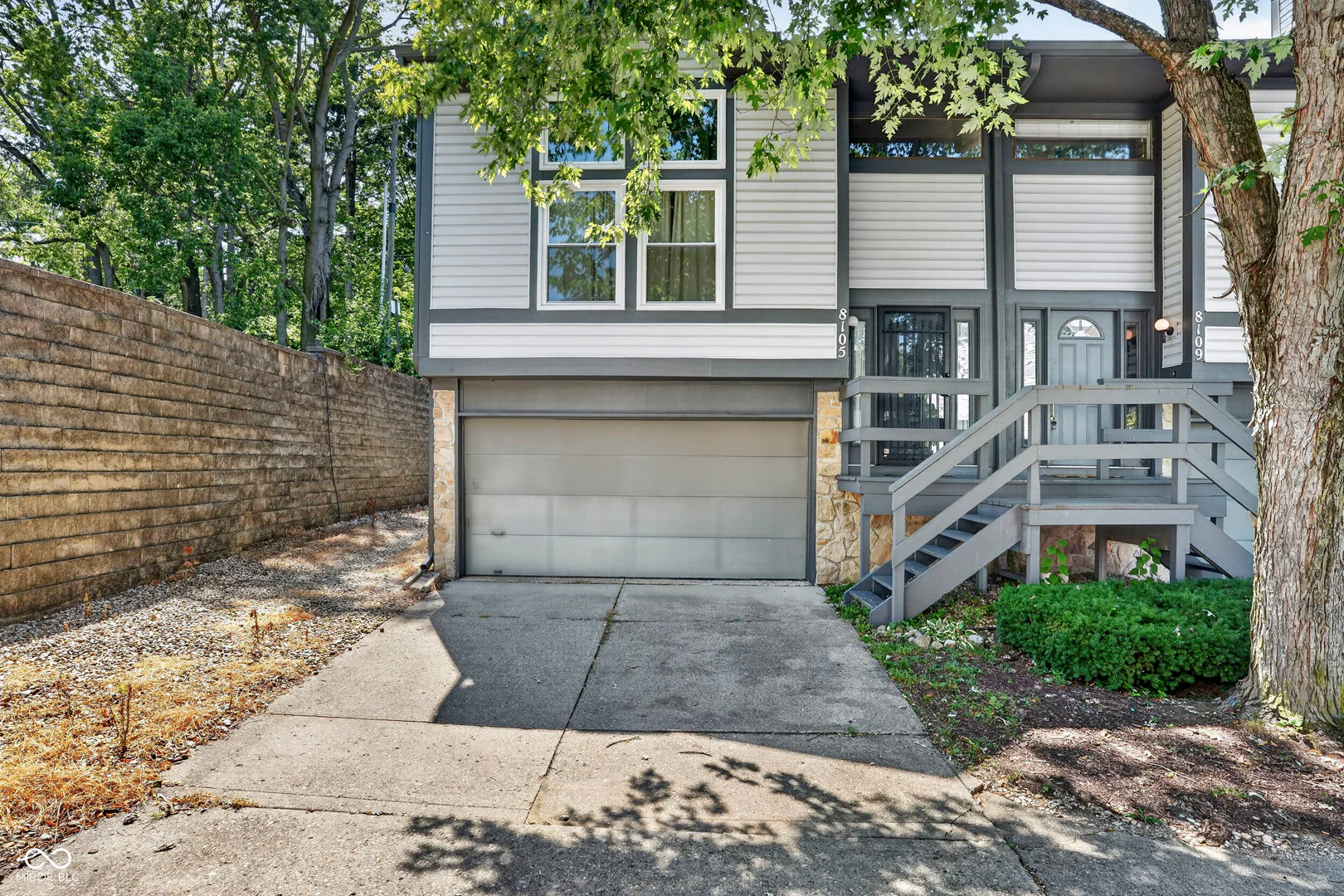 8105 Valley Farms Trail, Indianapolis