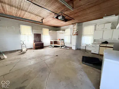 14718 N State Road 9, Hope - 17
