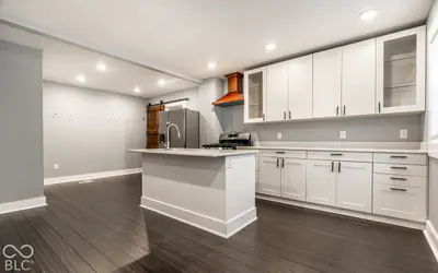421 33rd Street, Indianapolis - 13
