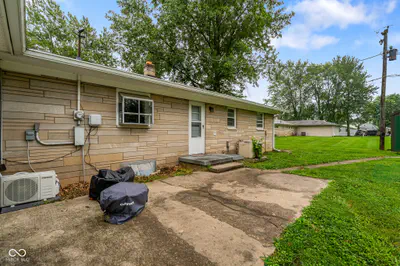 6566 Us Highway 31, Whiteland - 39