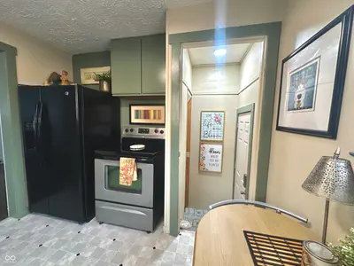 1048 Berwyn Street, Indianapolis - 13