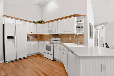 16615 Brownstone Court, Westfield - 16