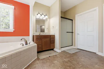 7630 Bluebird Court, Brownsburg - 17