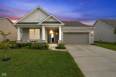 574 Harstad Boulevard, Westfield