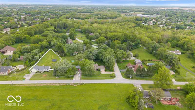 7018 Creekwood Estates, Brownsburg - 33
