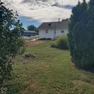 706 Laurel Street, Seymour - 18