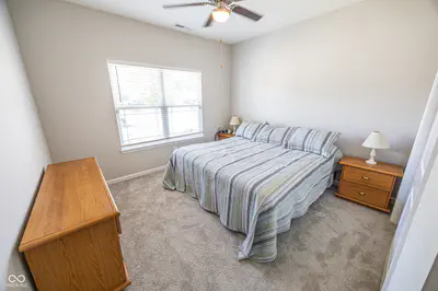 8822 Rowling Way, Indianapolis - 36