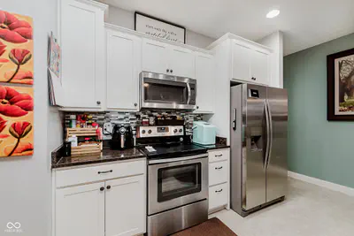 4142 Cairo Way, Avon - 10