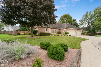 4383 Red Hawk Court, Columbus - 73