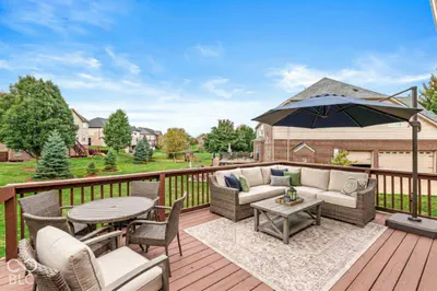 10527 Serra Vista Point, Fishers - 57